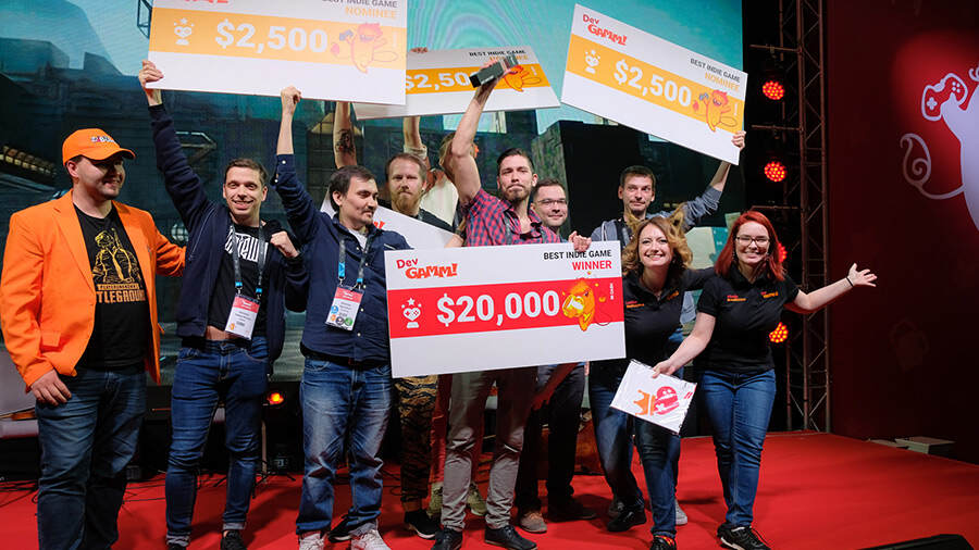 بازی لاکچریا