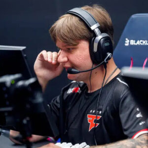 S1mple بازیکن کانتر استرایک اولین قهرمانی خود با تیم جدیدش را جشن گرفت